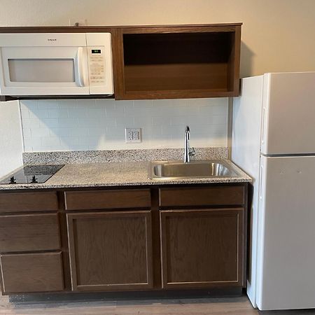 Woodspring Suites Detroit Мадісон-Гайтс Екстер'єр фото