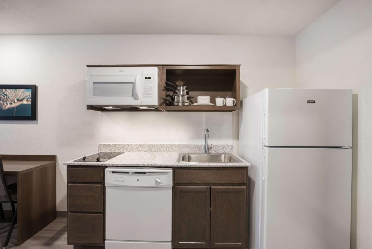 Woodspring Suites Detroit Мадісон-Гайтс Екстер'єр фото